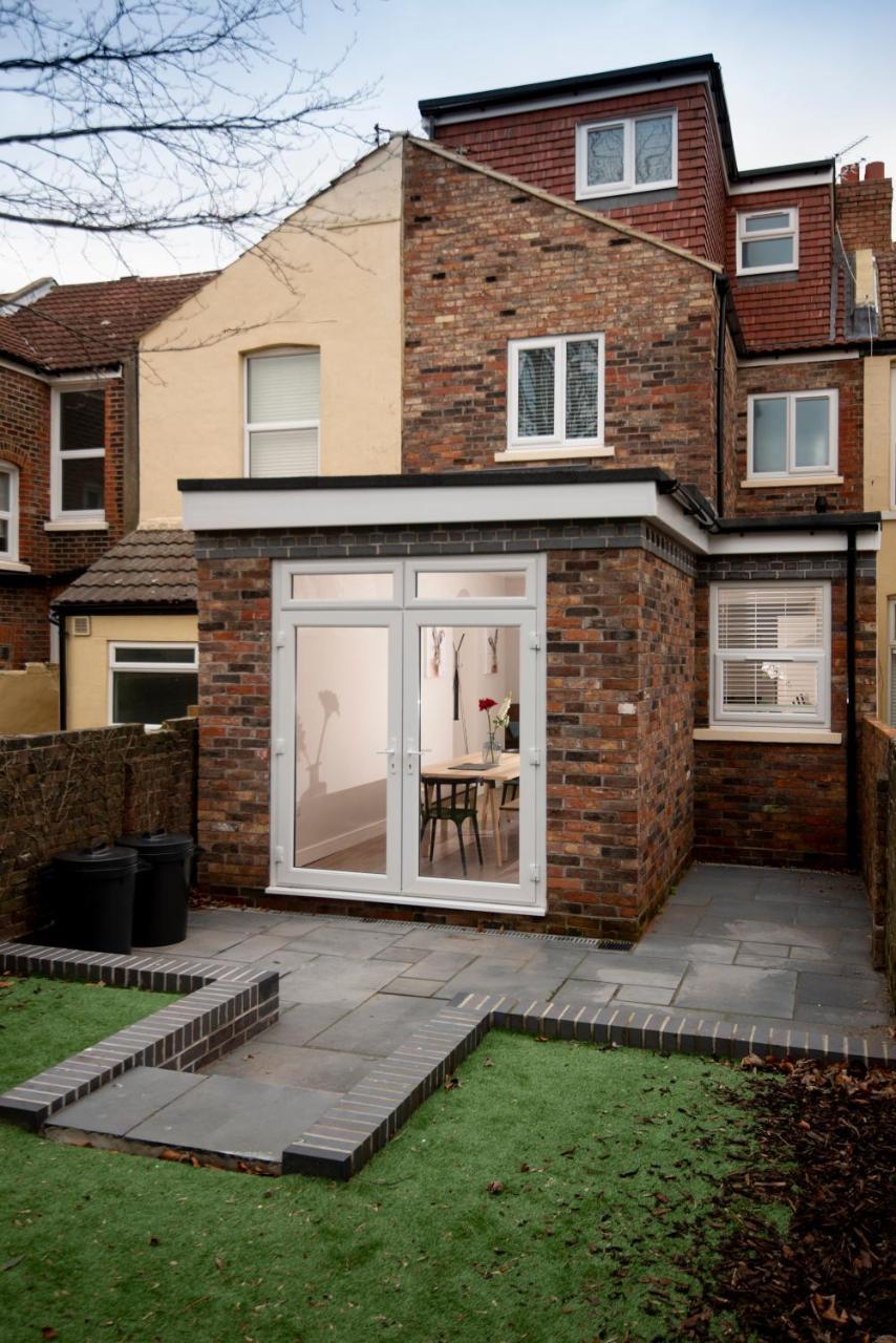 Harold House - Modern Open Plan 4 Bedroom, 3 Bathroom House In Central Southsea, Portsmouth Exterior photo